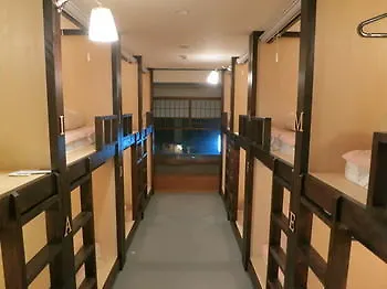 Inno Family Managed Hostel Roppongi Tokyo 0*,  Japan